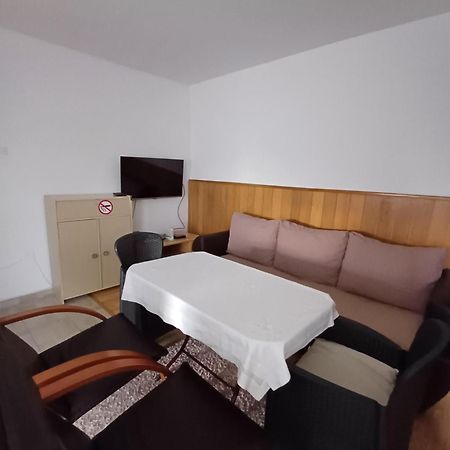 Apartments Lela Bihac Bagian luar foto