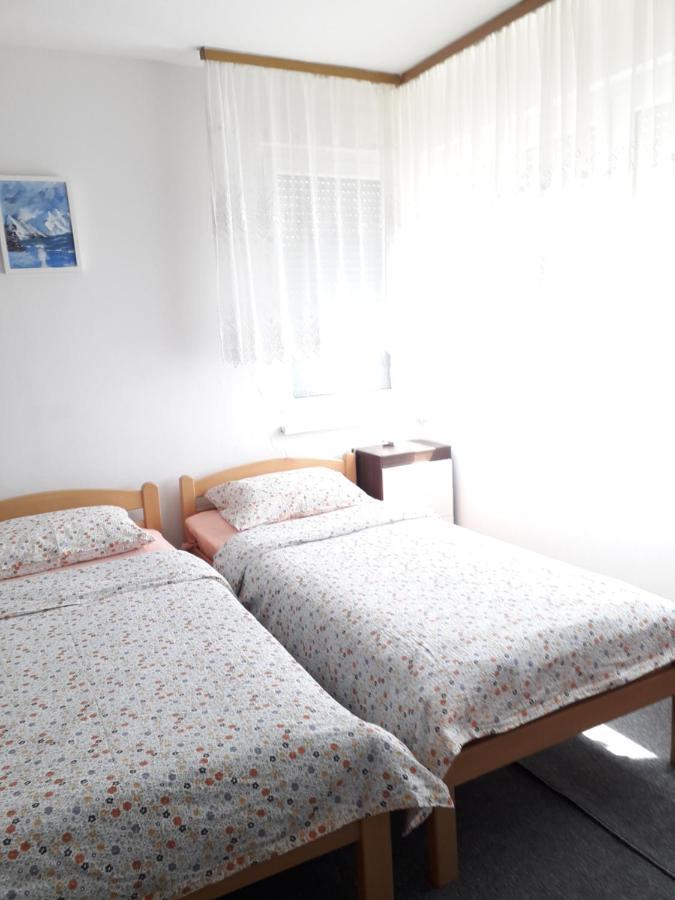 Apartments Lela Bihac Bagian luar foto