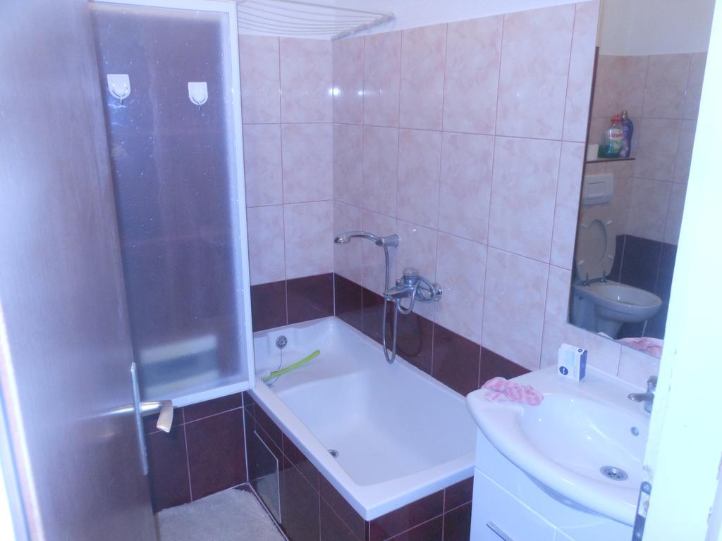 Apartments Lela Bihac Bagian luar foto